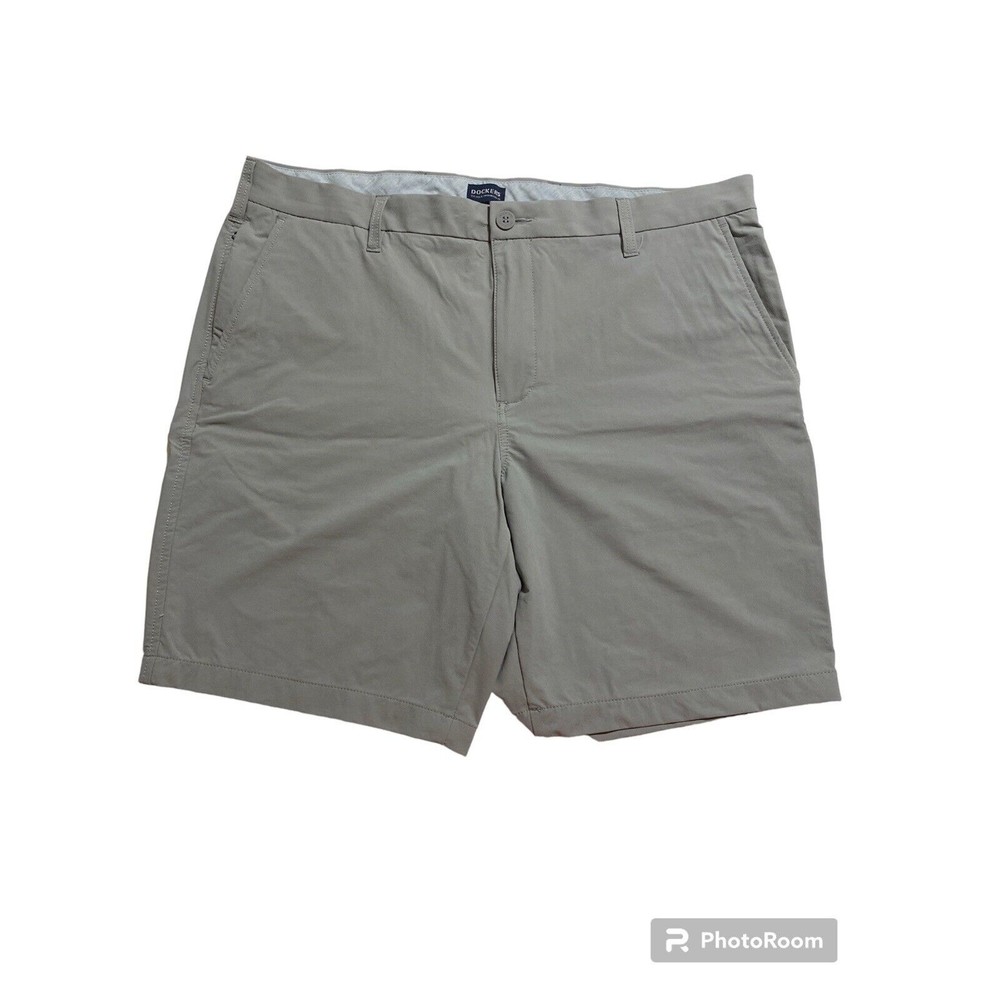 Dockers Ultimate Chino Shorts Men’s Size 38 Gray Supreme Flex Flat Front